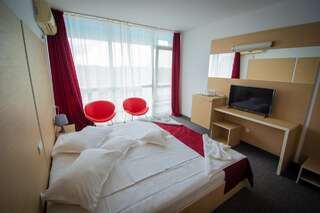 Отель Hotel Opal Юпитер Двухместный номер с 2 отдельными кроватями и видом на море-9